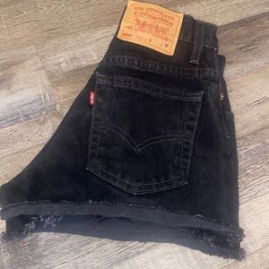 Levi’s 550 Relaxed Fit Fringe Jean Shorts